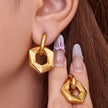 Pendiente Exagonal  Chapado en Oro 18k y stail Steel