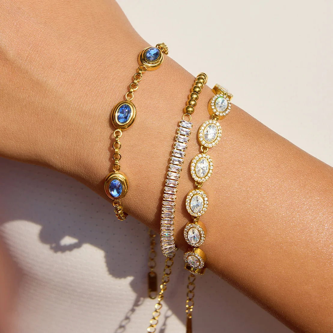 Pulseera Circonitas / Azules Chapado en Oro 18k