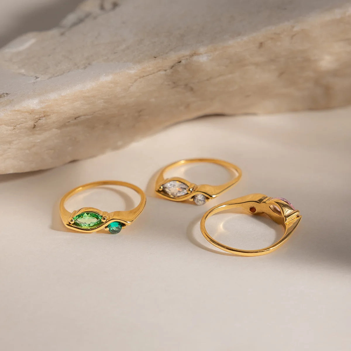 Anillos Chapados en Oro 18k Morgonita/Turquesa/Circonita